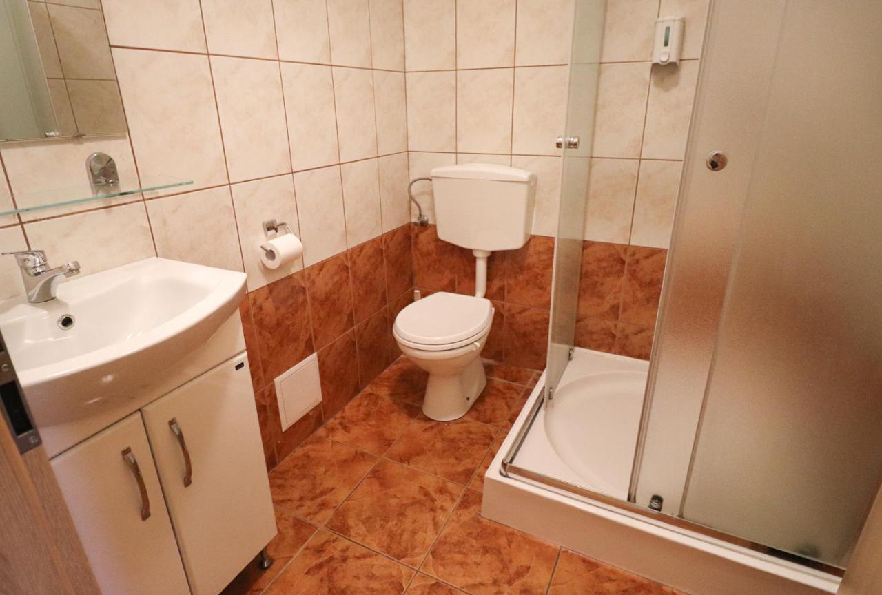 Beg Rooms Марибор Экстерьер фото