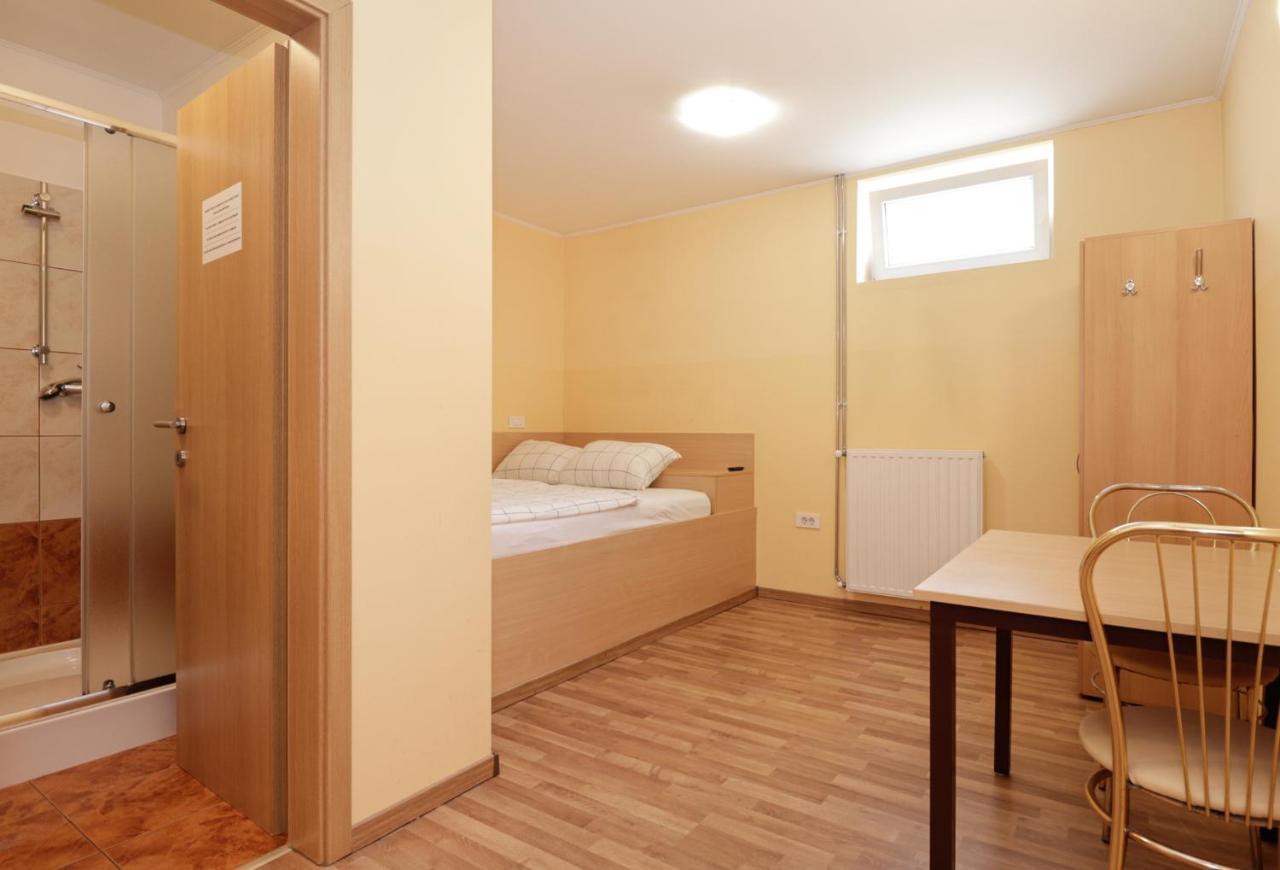 Beg Rooms Марибор Экстерьер фото